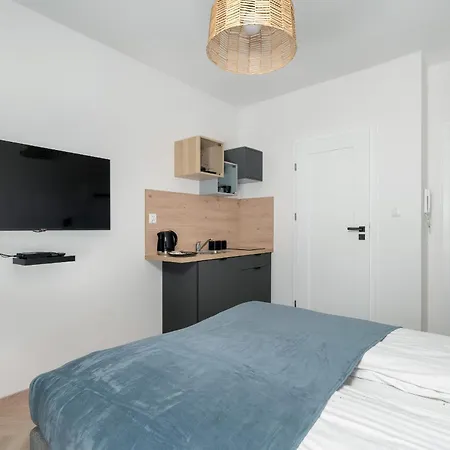 Cosy In By Renters * 포즈난