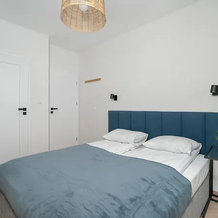 Cosy In By Renters Apartament