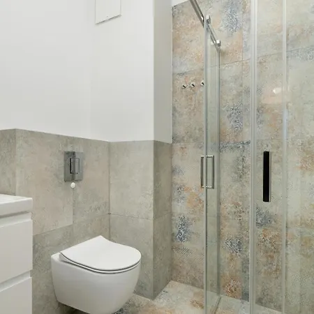 Cosy In By Renters Apartament *
